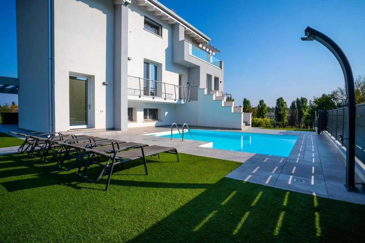 Luxury Suite La Finestra Sul Mincio Peschiera del Garda