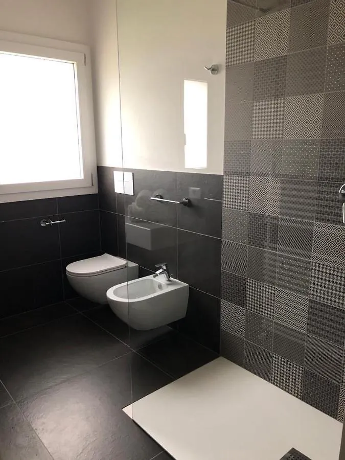 Luxury Suite La Finestra Sul Mincio Peschiera del Garda 0*,  Italy